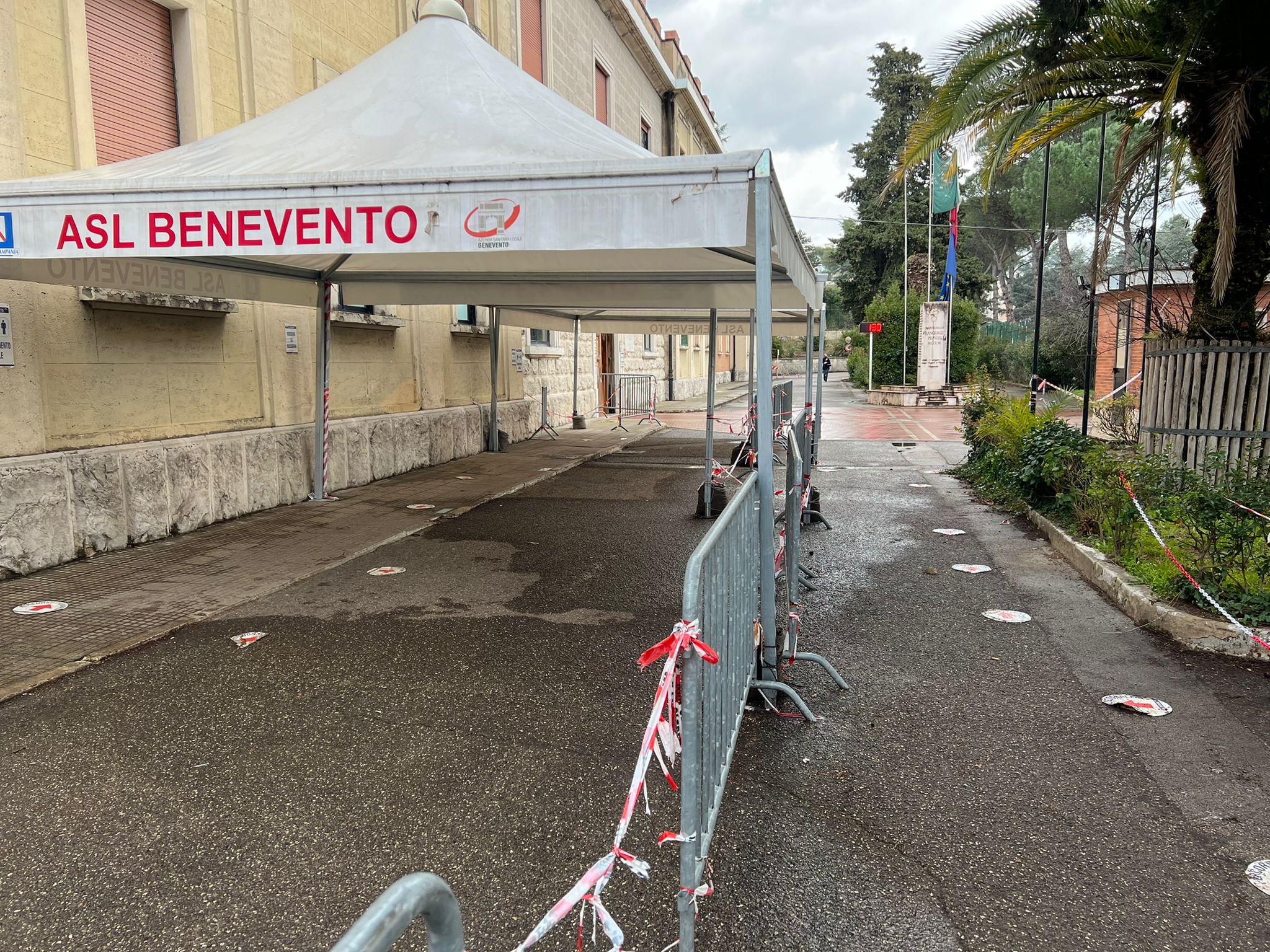 Covid, 511 nuovi casi nel Sannio e 61 ricoverati al “San Pio”. Vaccinazioni: oggi calo delle somministrazioni
