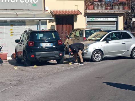 San Martino Valle Caudina| Agguato davanti al supermercato Pam, feriti a colpi di pistola Fiore Clemente e il nipote