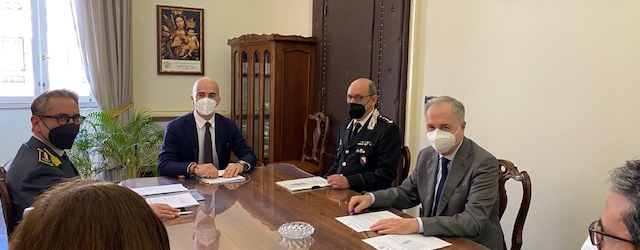 Benevento, in Prefettura il Comitato per l’Ordine e la Sicurezza Pubblica: nel weekend presidi fissi e attività di pattugliamento