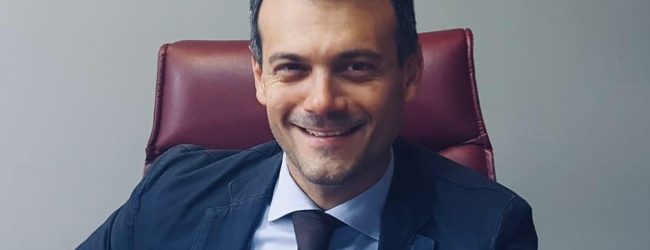 Montemiletto| Otto consiglieri presentano dimissioni contestuali e sfiduciano il sindaco Minichiello: presto il commissario