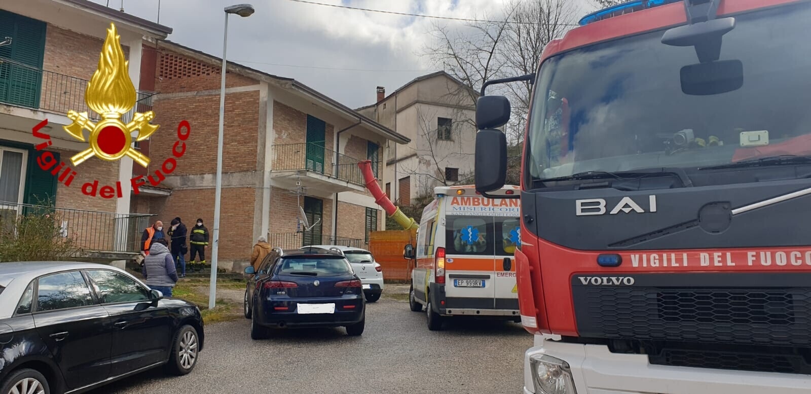 Sant’Angelo dei Lombardi| Non risponde ai vicini, 66enne trovato in casa privo di vita