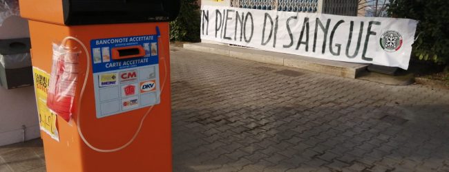 Benevento| Caro carburante, la protesta di CasaPound