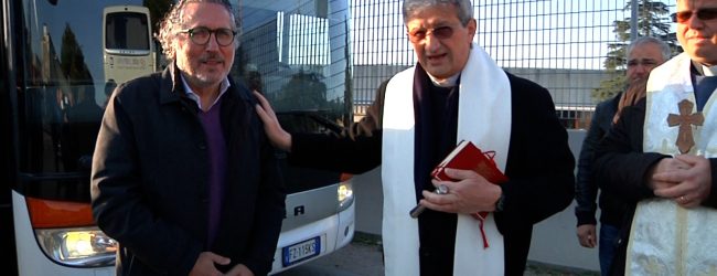 Bus della solidarietà, partita all’alba la missione AIR pro Ucraina.  Acconcia: facciamo la nostra piccola parte