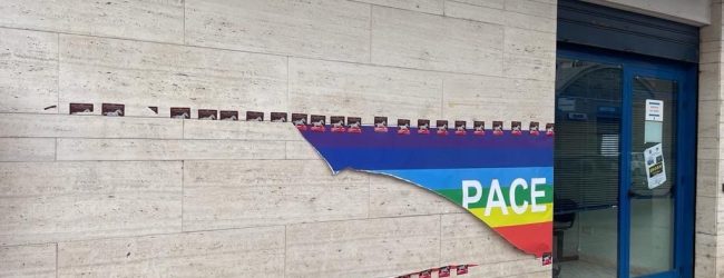 Striscione per la pace distrutto, la denuncia della Cgil Benevento
