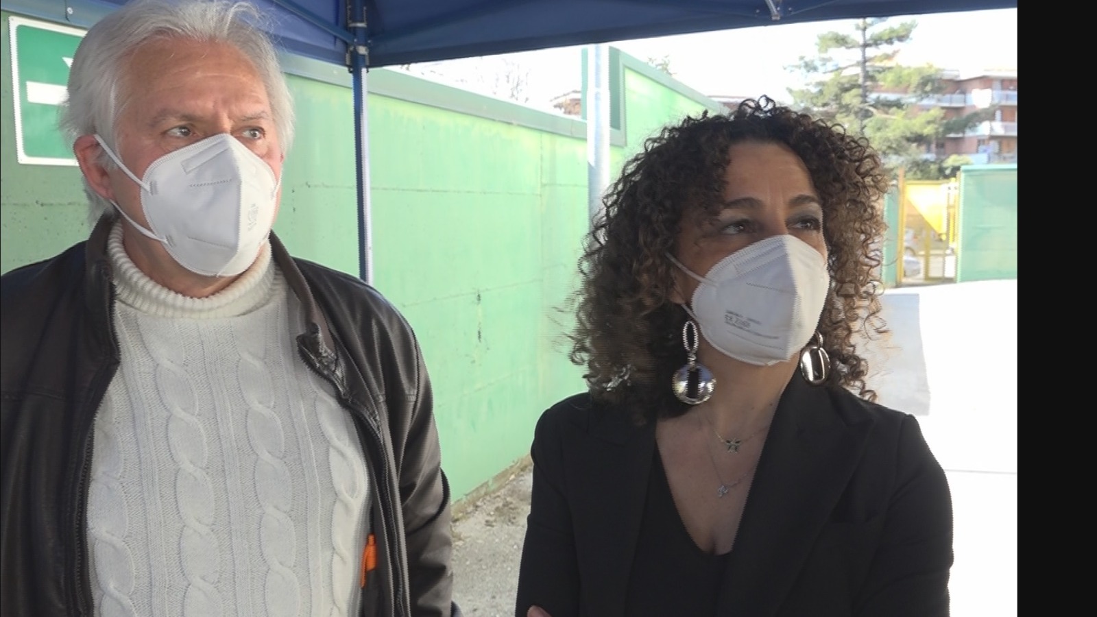 Torrioni| Ospita mamma, figlia e due nipoti scampate alla guerra in Ucraina: la solidarietà di Carmine