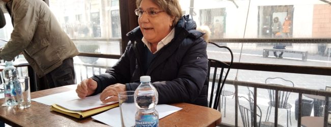 Si compatta il fronte a difesa dei pini