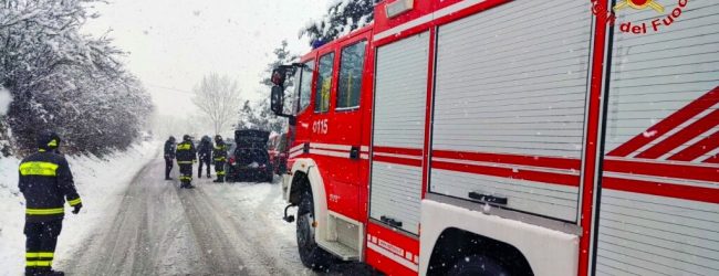 Montevergine| Otto persone bloccate da una tormenta di neve, salvate dai pompieri