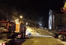 Montevergine| Bloccati nella neve vicino all’ex base Nato, 4 ragazzi salvati dai pompieri