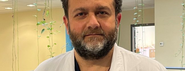 Venuto al mondo con gravi problemi respiratori, il piccolo Diego salvato dal team di Neonatologia del “Moscati”