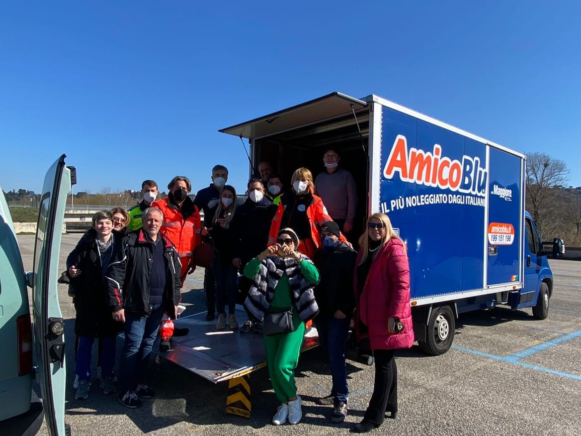 San Leucio del Sannio,  consegnata la prima parte di raccolta di beni di prima necessità in favore della popolazione colpita dalla guerra