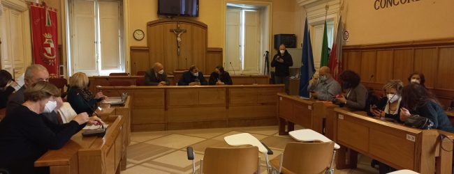 Profughi, a Benevento una cabina di regia per l’inserimento scolastico