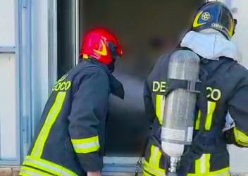 Incendi tra Asl, garage, auto e sterpaglie: Pasquetta intensa per i pompieri irpini