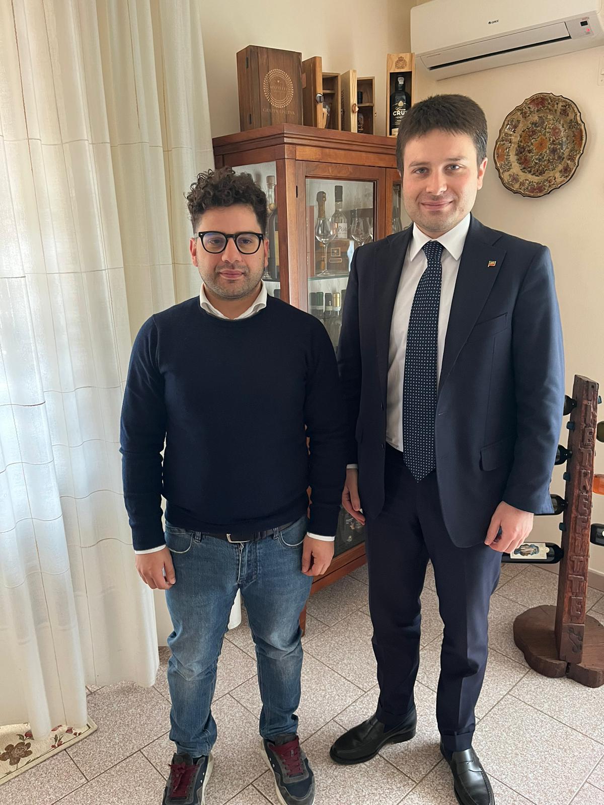 Paolo Cutillo aderisce a Forza Italia. Rubano: “Anche a Torrecuso torna FI”