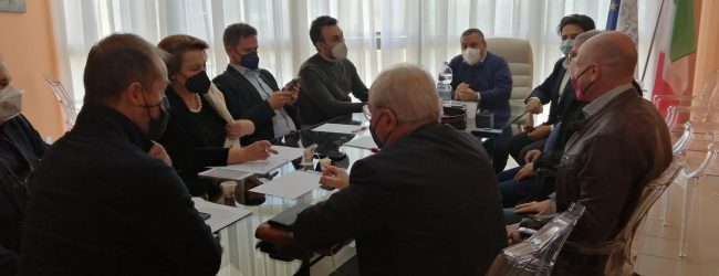 Hub vino nello scalo merci di Ponte Valentino, istituzioni a confronto