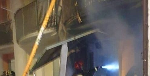 Castelnuovo di Conza| Incendio nella notte devasta appartamento e garage, 47enne in salvo per un soffio