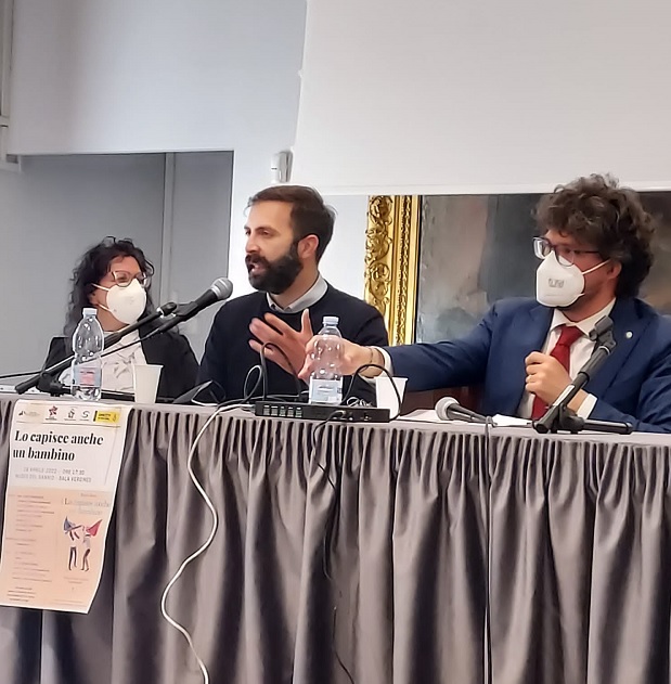 Benevento| “Famiglie Arcobaleno”, presentato il libro di Mattia Zecca “Lo capisce anche un bambino”