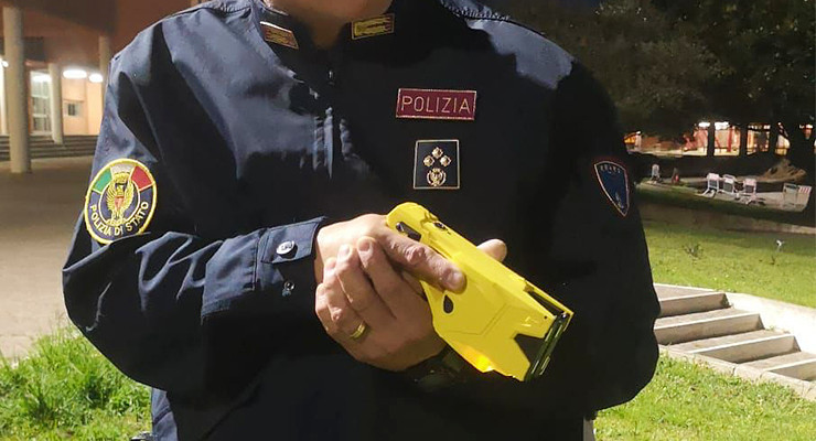 Sicurezza, da lunedi pistola elettrica anche a Benevento e Avellino