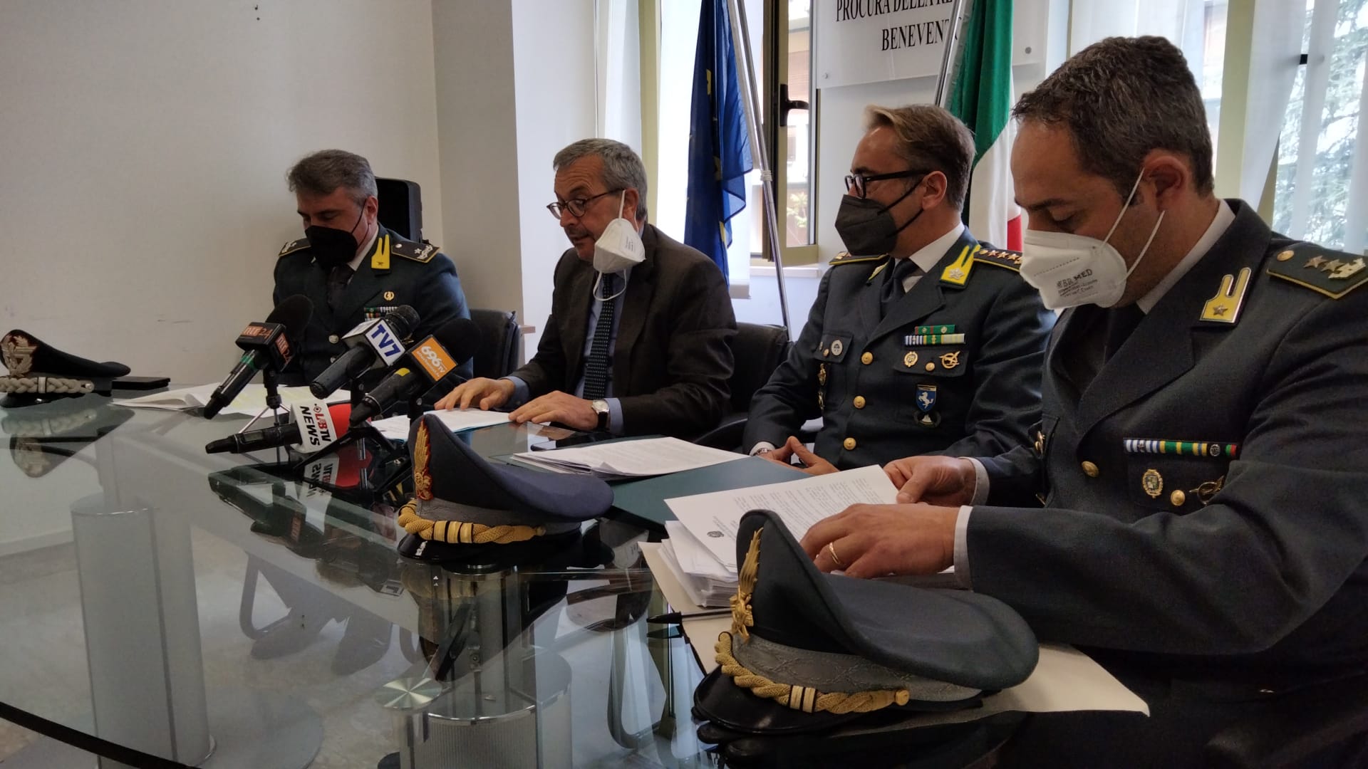 Evasione fiscale, maxioperazione a Benevento