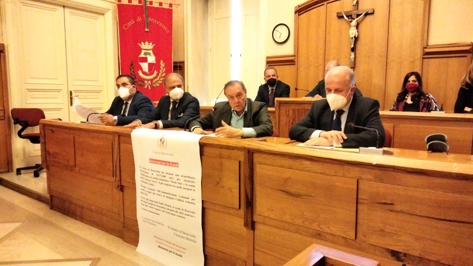 Scuole “Nicola Sala” e “Federico Torre”:  Mastella annuncia i finanziamenti