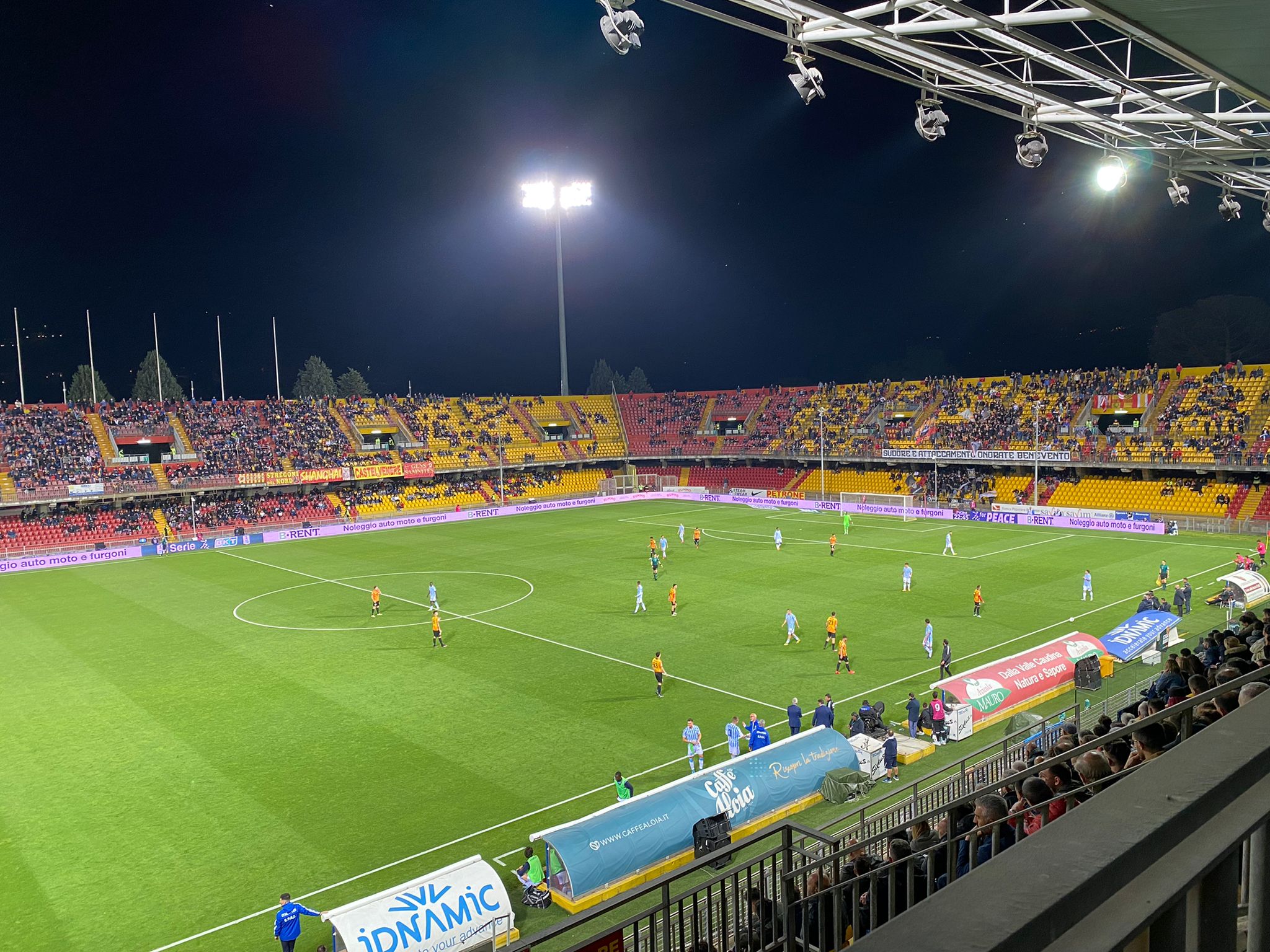 Il Benevento chiude tra i fischi: anche la Spal espugna il “Vigorito”. I giallorossi chiudono settimi in classifica