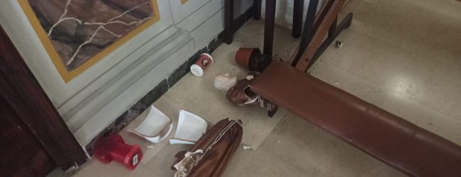 Atto vandalico nella cappella del presidio ospedaliero “Rummo”. Il dg Ferrante: sono amareggiato ed esterrefatto