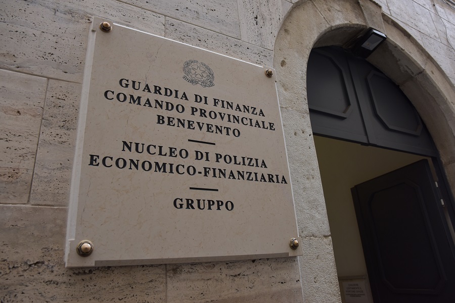 Fiamme Gialle onorano il patrono San Matteo