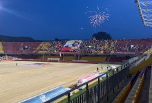 Benevento, sui gradoni della Sud il flash mob per Vigorito