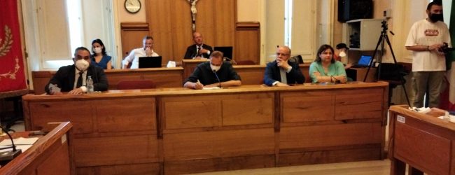 Gesesa, la questione continua a tenere banco