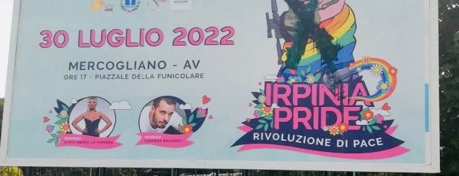 Mercogliano| Irpinia Pride, vandalizzato il cartellone pubblicitario. Apple Pie: non arretreremo di un passo