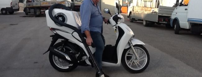 Ad Avellino arrivano i dog scooter, da domani in azione i motorini aspira deiezioni canine