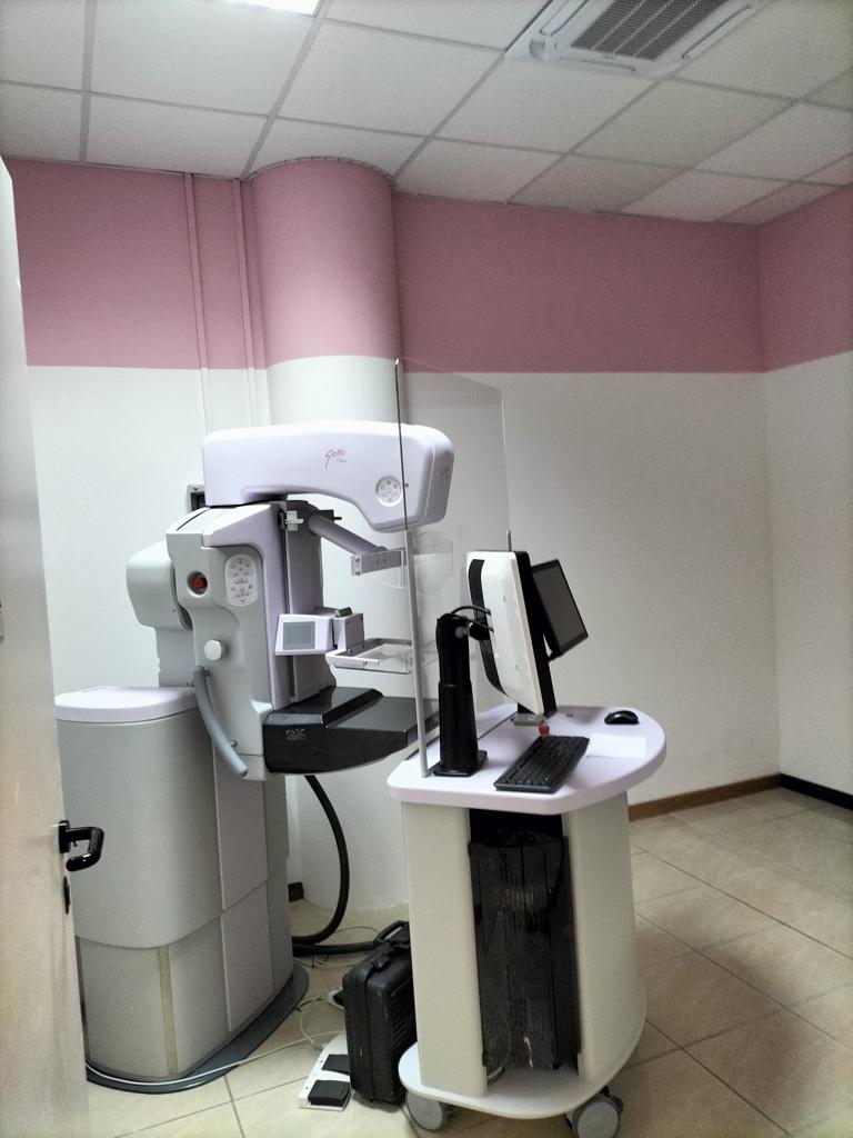 Al distretto sanitario di Atripalda il nuovo mammografo: esame gratuito per le donne irpine tra i 50 e i 69 anni