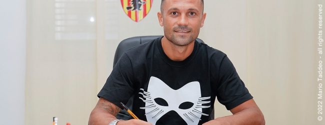 Benevento, firma Ciano. Insegne va a Frosinone