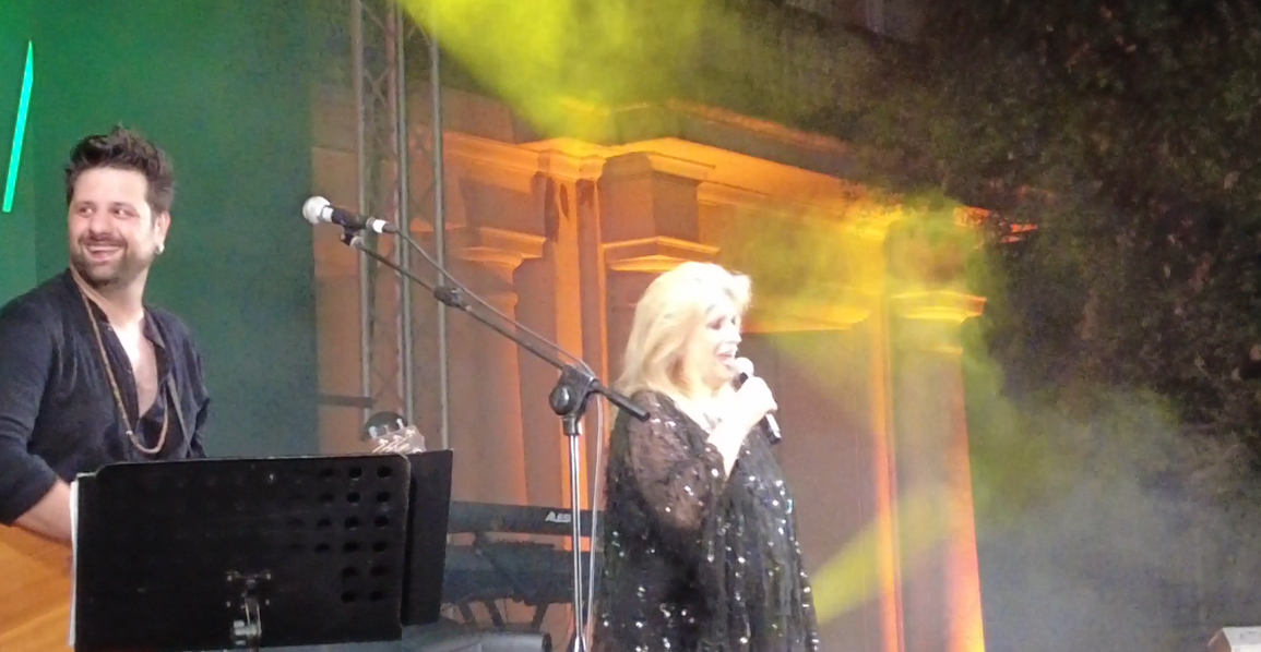 Benevento Città Spettacolo: Zanicchi Top ed emozioni con Strabioli