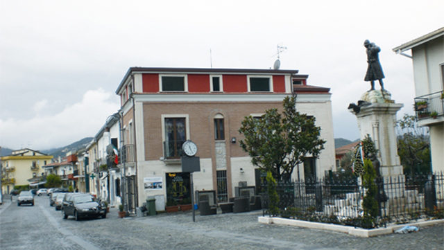 Calvi| Sgomberato immobile confiscato alla criminalita’ organizzata