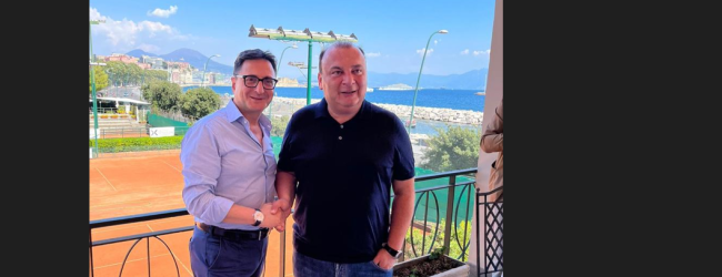 FI Campania: Il senatore Vincenzo Carbone torna nel partito: ‘Con Martusciello si può ‘