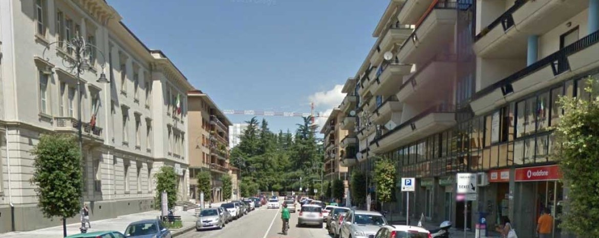 Avellino| Anche a via De Concilii isola pedonale serale ma solo tra venerdì e sabato, Festa firma l’ordinanza