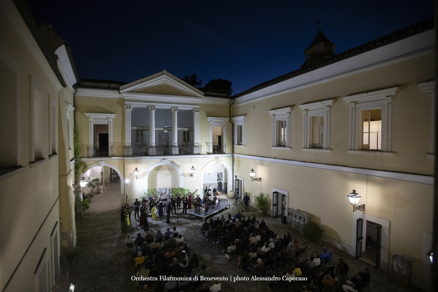 David Romano e gli archi dell’OFB conquistano la Rocca dei Rettori: conclusa la stagione 2022