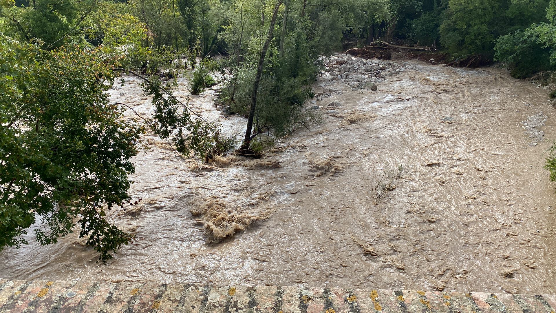 Bomba d’acqua nel Sannio, domani ancora allerta meteo