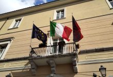 Palazzo Mosti, mattinata di lavoro per Mastella