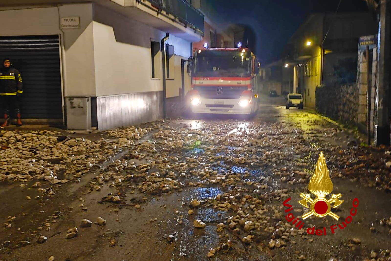Maltempo, danni e disagi in Alta Irpinia e Serinese: vigili del fuoco impegnati in più di 30 interventi
