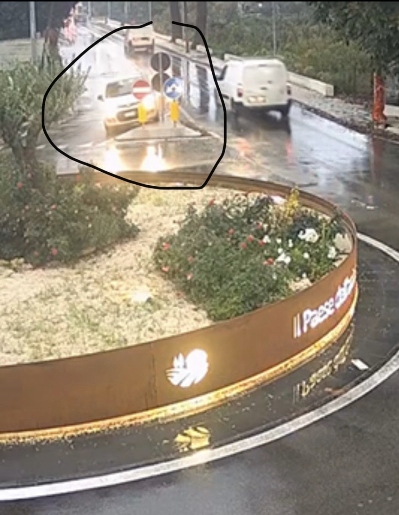 San Martino Valle Caudina| Danneggia la segnaletica di una rotatoria, sanzionato 60enne di Cervinara