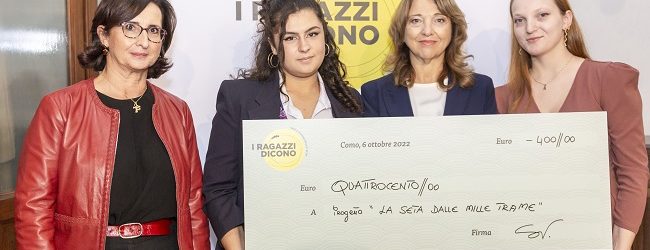 Concorso sulla “La seta e la sfida della sostenibilità”, terzo posto per le studentesse dell’Istituto “Carafa Giustianiani”