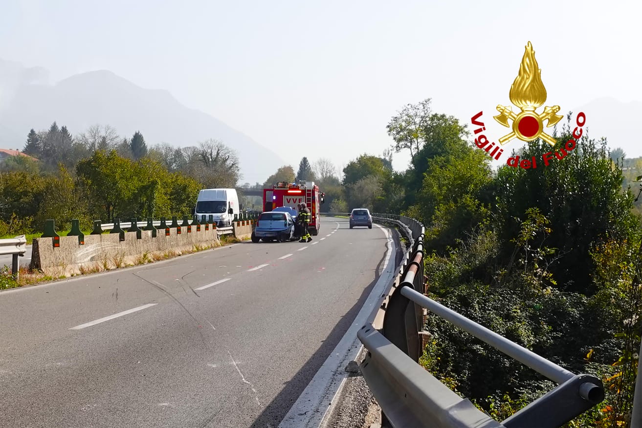 Incidente sul raccordo autostradale Avellino-Salerno, un ferito