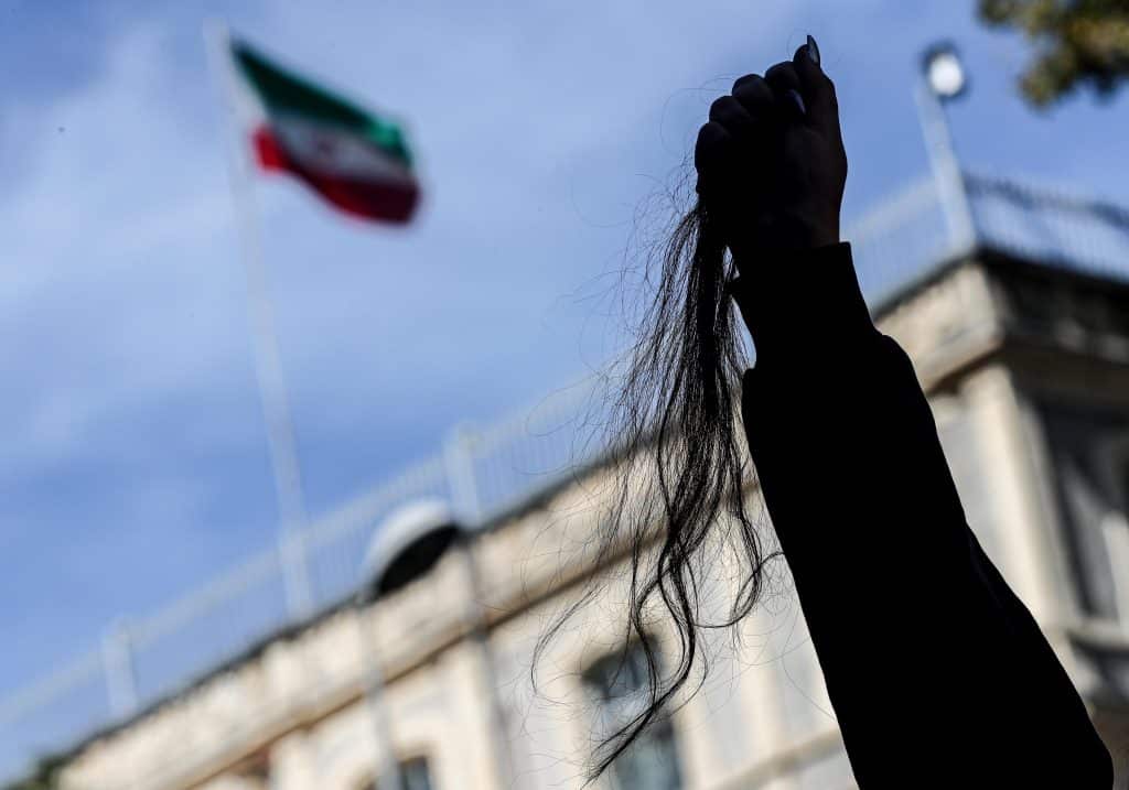 Avellino| Un flash mob per le donne iraniane, appuntamento domenica in piazza Libertà
