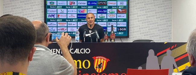 Benevento, Cannavaro: “Con questo atteggiamento non si perde. E’ un punto che conta molto, ma ci sta anche stretto”