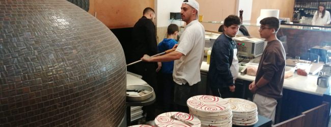 “Che pizza” il laboratorio di pizzeria che promuove l’inclusione sociale targato Disability Friendly