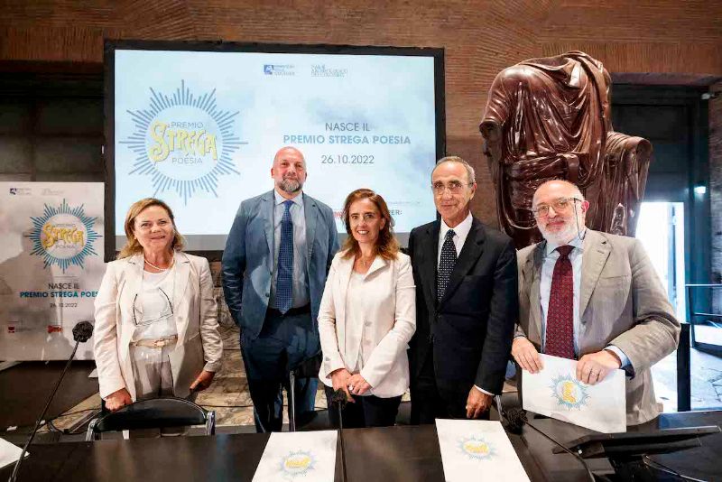 Nasce il ‘Premio Strega Poesia’