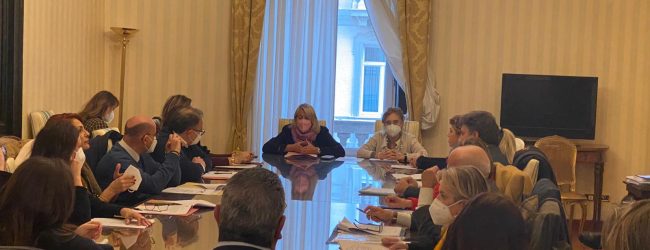 Avellino| Violenza sulle donne, tavolo in prefettura su ascolto e accoglienza