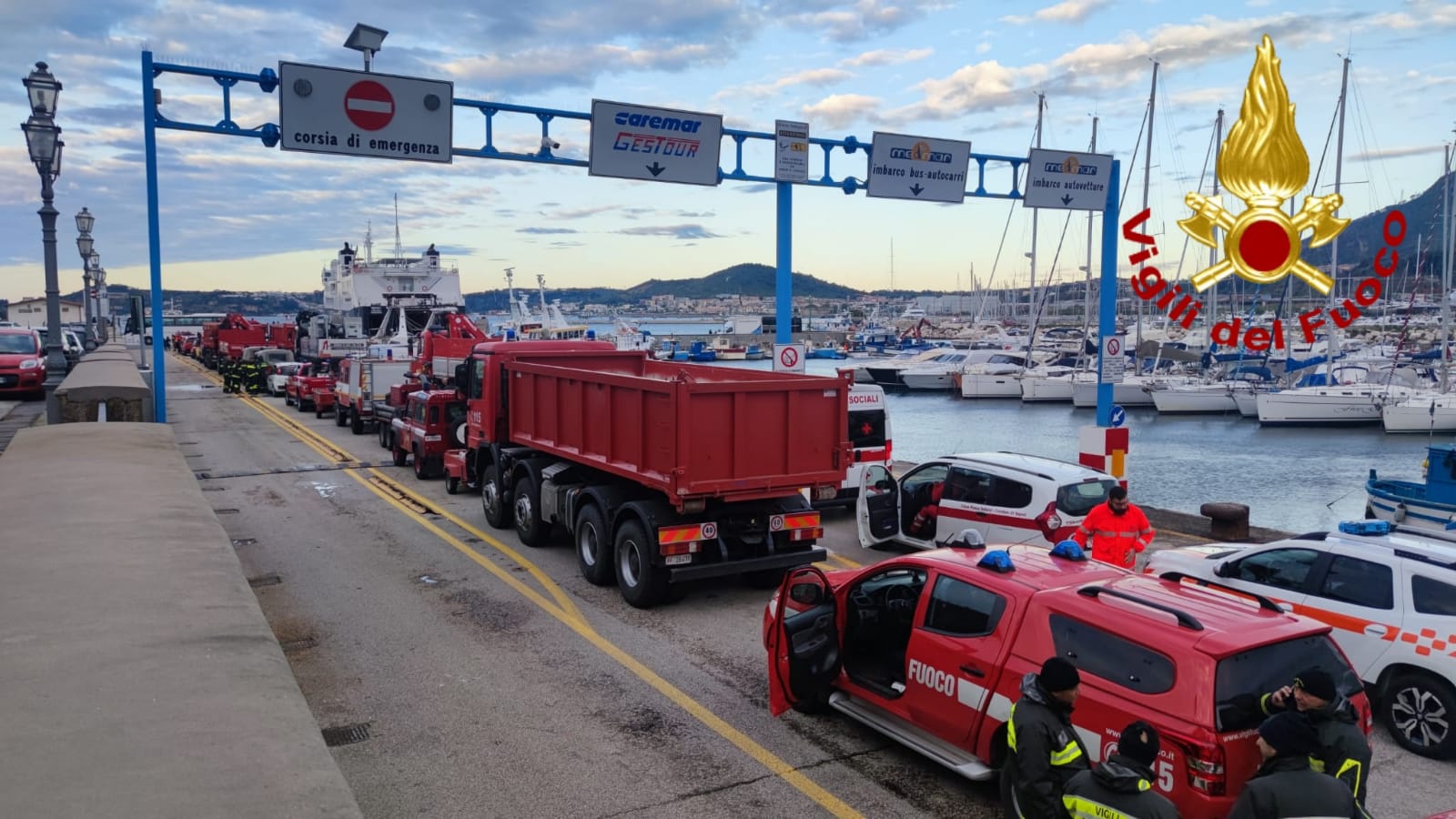 Frana di Casamicciola, sul posto anche i pompieri di Avellino