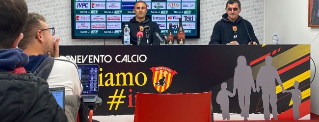 Benevento, Cannavaro: “Nelle difficoltà si vedono gli uomini. Stringiamo i denti fino a domani, la sosta ci aiuterà”